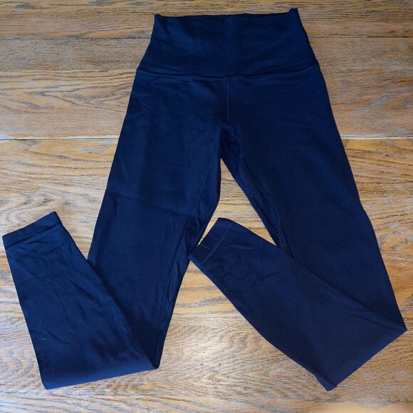 LULULEMON ATHLETICA dk blue leggings/LW5CTNS/size 6/inseam-27.5 - Picture 1 of 5